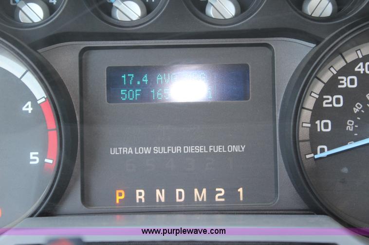 image for item L2462 2011 Ford F250 Super Duty SuperCab pickup truck