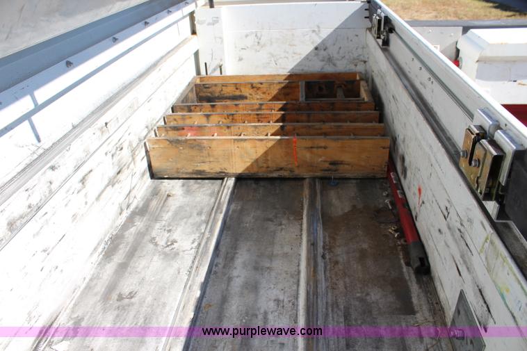 image for item L2462 2011 Ford F250 Super Duty SuperCab pickup truck