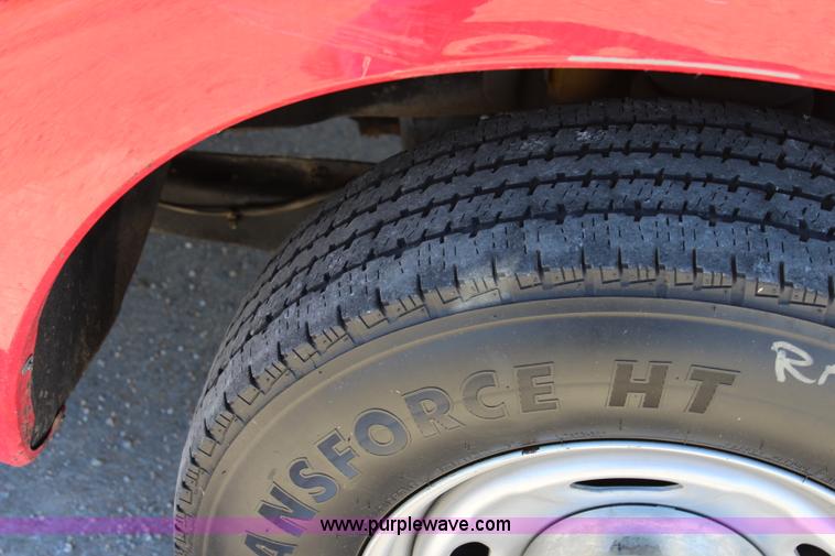 image for item L2462 2011 Ford F250 Super Duty SuperCab pickup truck