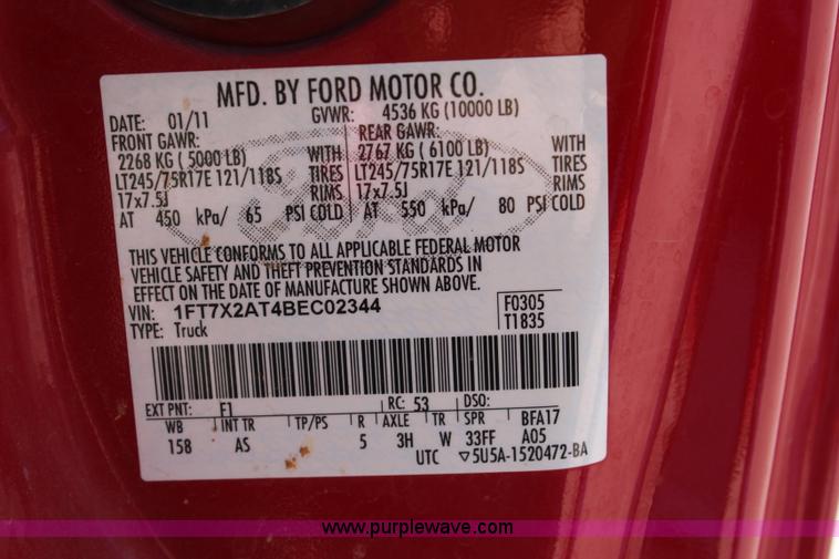 image for item L2462 2011 Ford F250 Super Duty SuperCab pickup truck