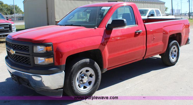 image for item L2463 2014 Chevrolet Silverado 1500 pickup truck