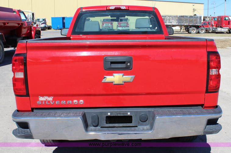 image for item L2463 2014 Chevrolet Silverado 1500 pickup truck