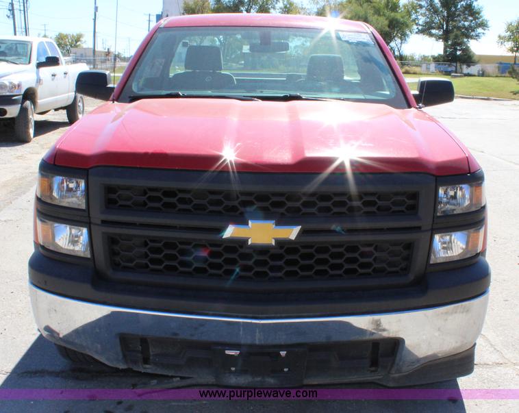 image for item L2463 2014 Chevrolet Silverado 1500 pickup truck