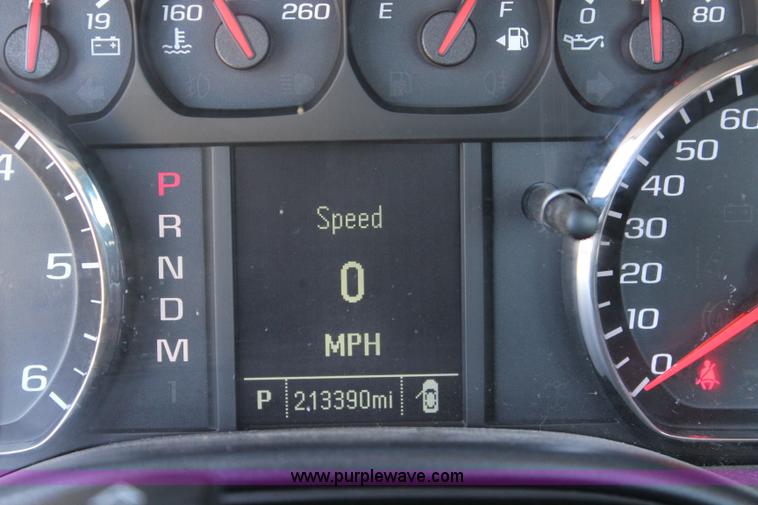 image for item L2463 2014 Chevrolet Silverado 1500 pickup truck