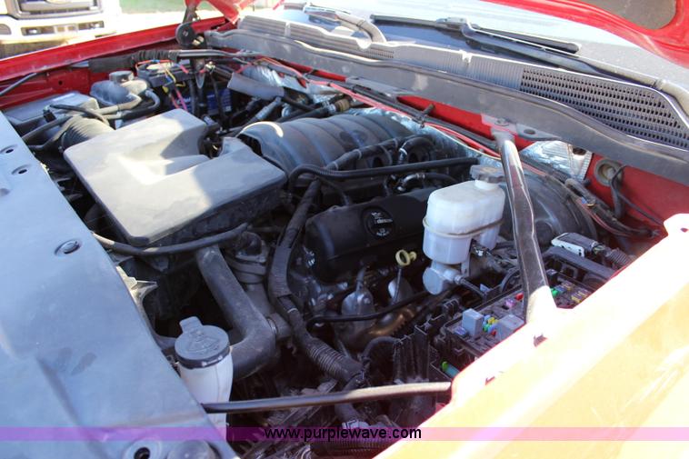 image for item L2463 2014 Chevrolet Silverado 1500 pickup truck