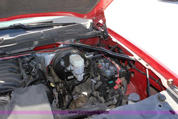 image for item L2463 2014 Chevrolet Silverado 1500 pickup truck