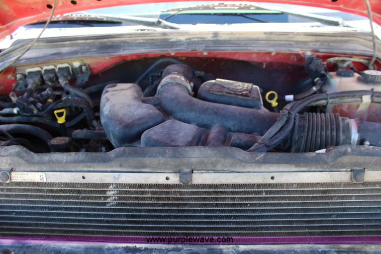 image for item L2465 2008 Ford F250 Super Duty pickup truck