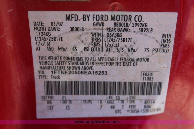 image for item L2465 2008 Ford F250 Super Duty pickup truck