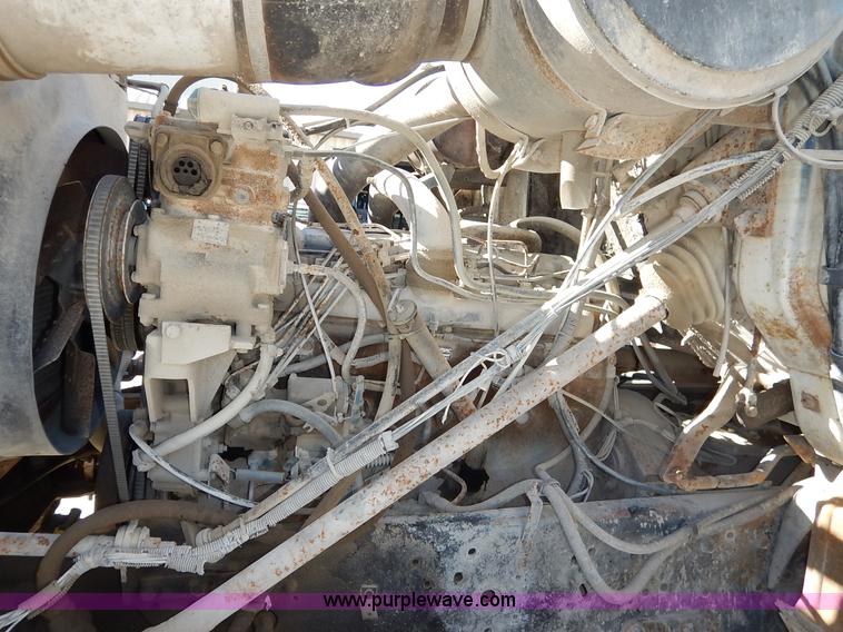 image for item L3501 1979 International F2554 flatbed truck