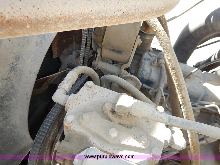 image for item L3501 1979 International F2554 flatbed truck