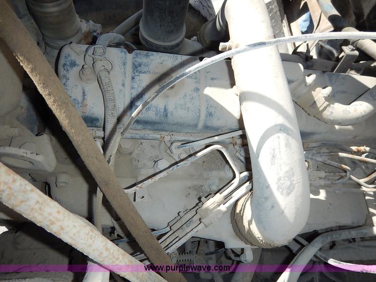 image for item L3501 1979 International F2554 flatbed truck