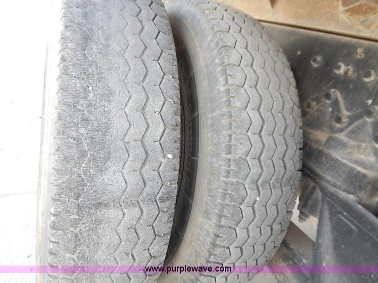 image for item L3501 1979 International F2554 flatbed truck