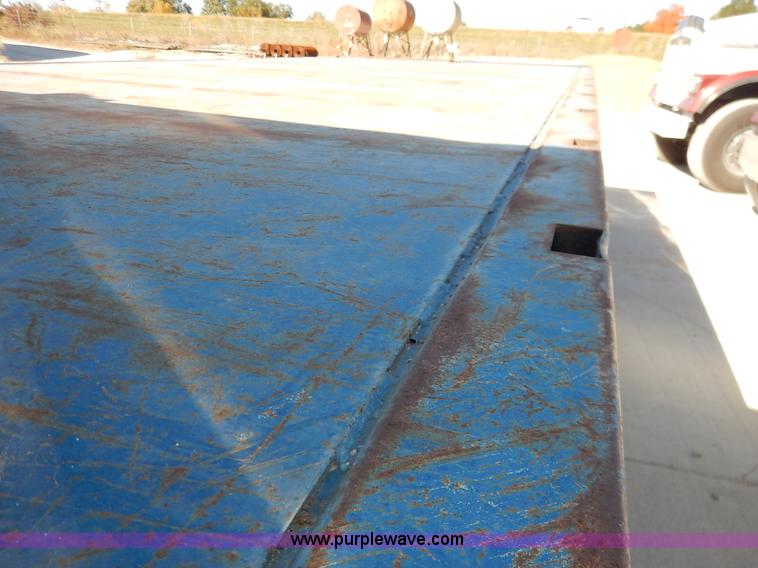 image for item L3501 1979 International F2554 flatbed truck