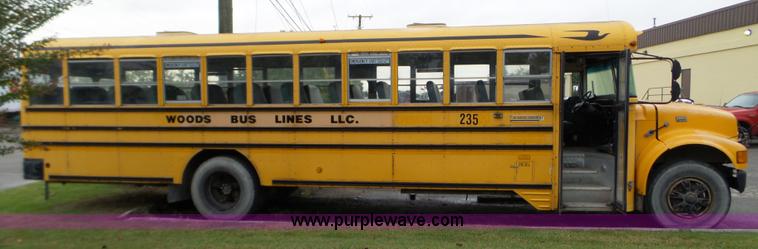 image for item L5081 1998 International 3800 Blue Bird school bus