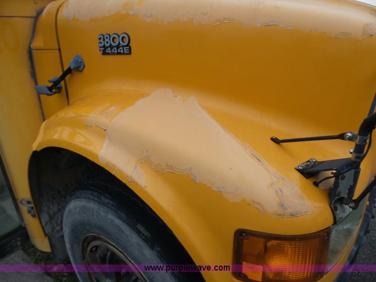 image for item L5081 1998 International 3800 Blue Bird school bus