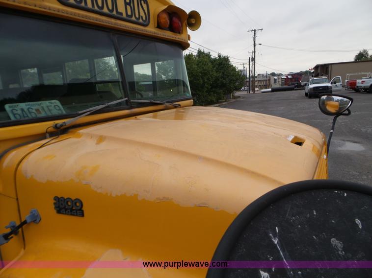 image for item L5081 1998 International 3800 Blue Bird school bus