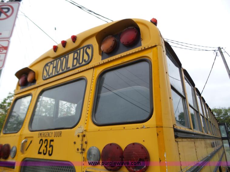 image for item L5081 1998 International 3800 Blue Bird school bus