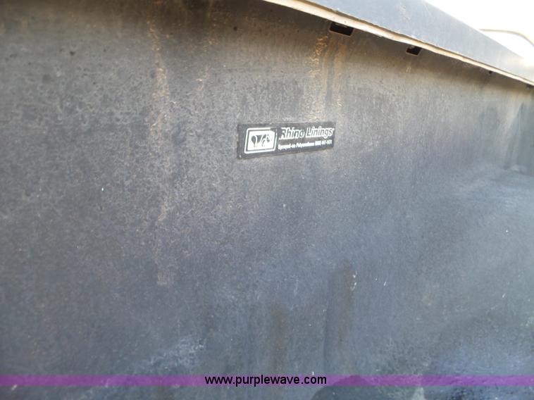 image for item L5112 2002 Ford F250 Super Duty Crew Cab pickup truck