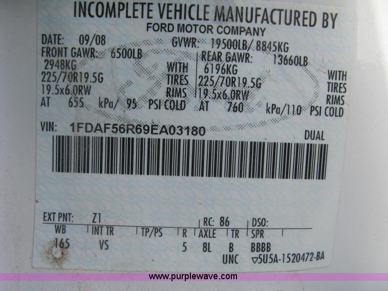 image for item L6408 2009 Ford F550 Super Duty XL truck cab and chassis