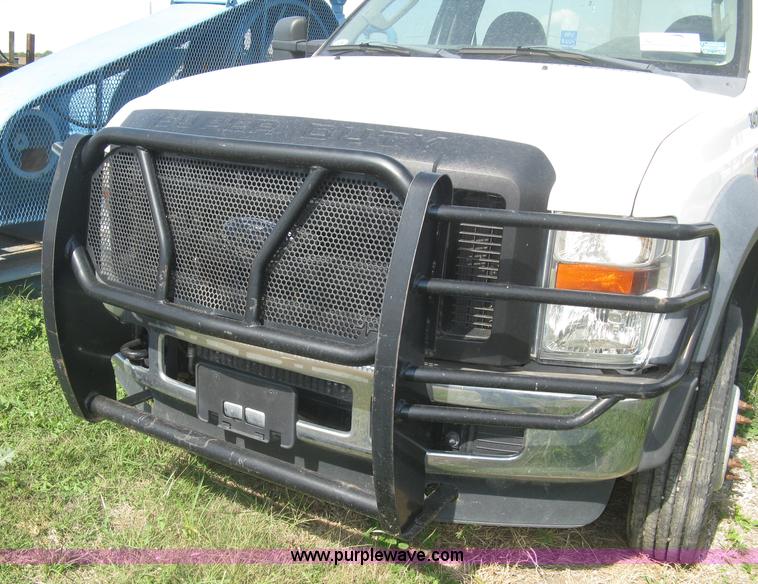 image for item L6408 2009 Ford F550 Super Duty XL truck cab and chassis