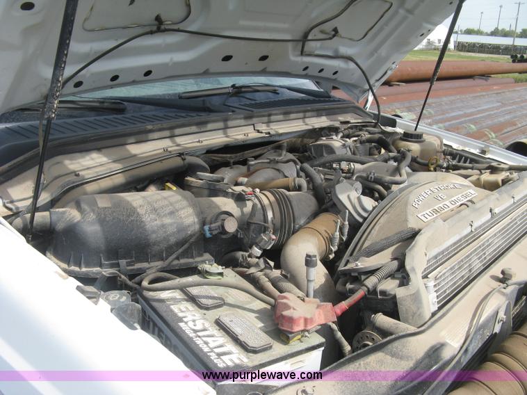 image for item L6408 2009 Ford F550 Super Duty XL truck cab and chassis