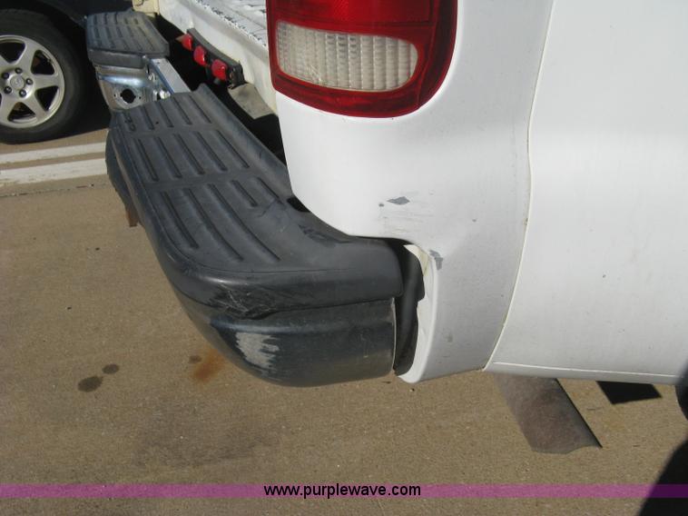 image for item L6419 1999 Ford F350 Super Duty XLT SuperCab pickup truck