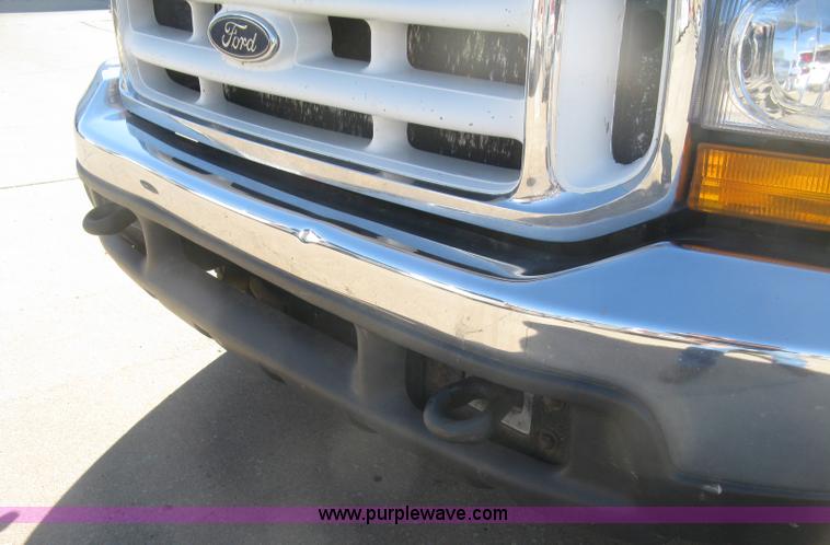 image for item L6419 1999 Ford F350 Super Duty XLT SuperCab pickup truck