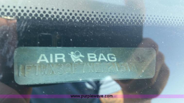 image for item L6419 1999 Ford F350 Super Duty XLT SuperCab pickup truck