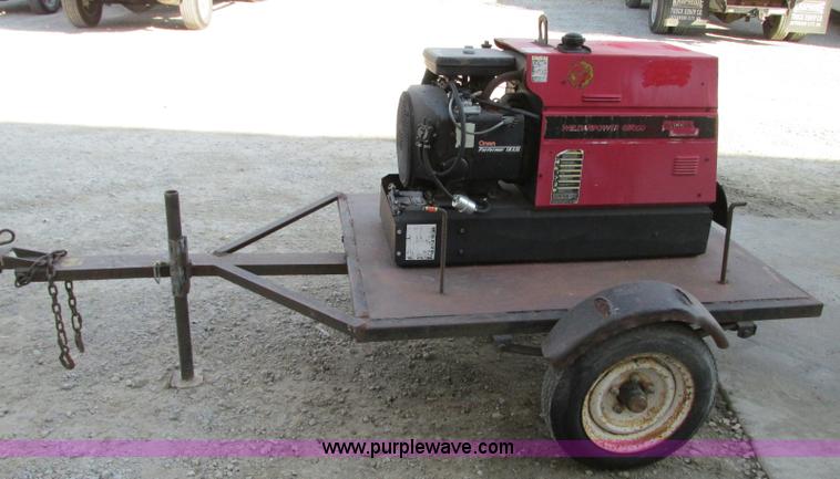 image for item R9475 Lincoln Weldon Power G8000 welder/generator