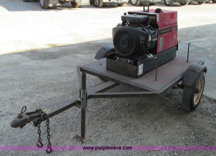image for item R9475 Lincoln Weldon Power G8000 welder/generator