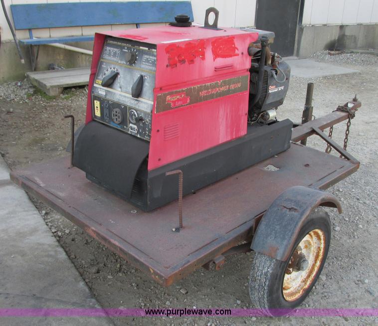 image for item R9475 Lincoln Weldon Power G8000 welder/generator