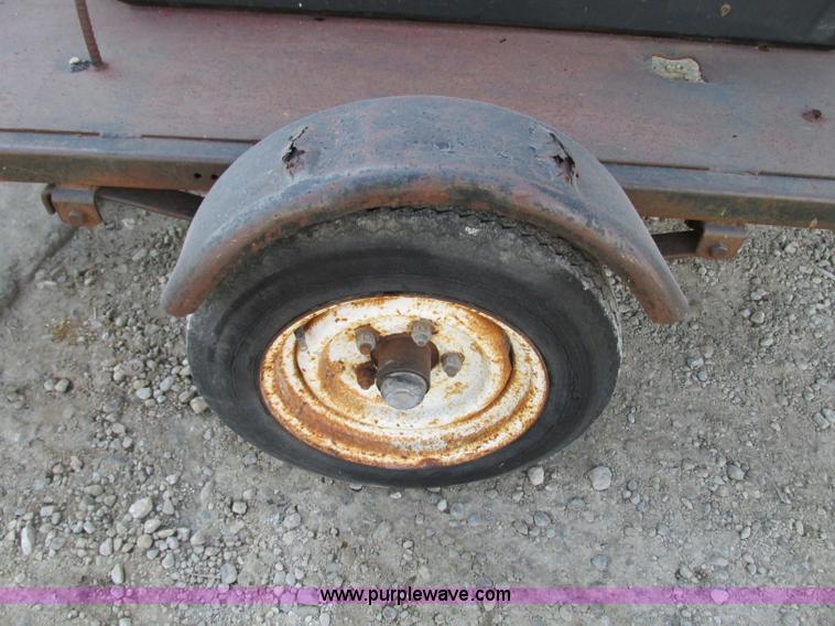 image for item R9475 Lincoln Weldon Power G8000 welder/generator