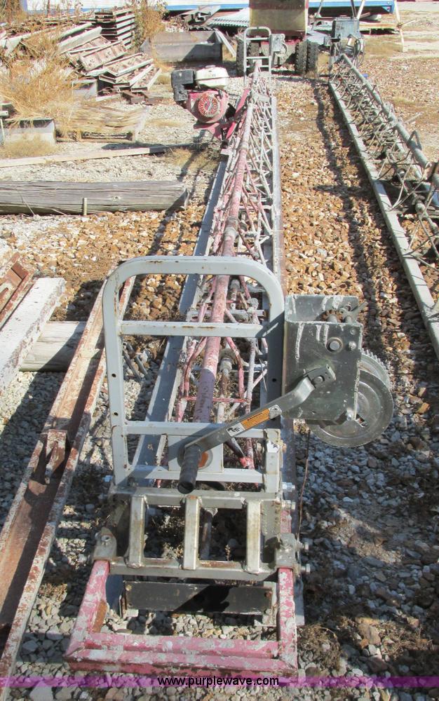 image for item R9477 Allen 12HED Razorback screed