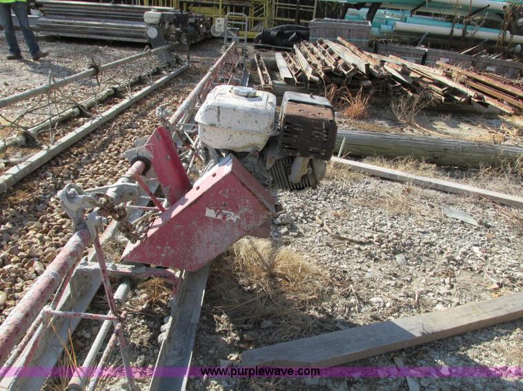 image for item R9477 Allen 12HED Razorback screed