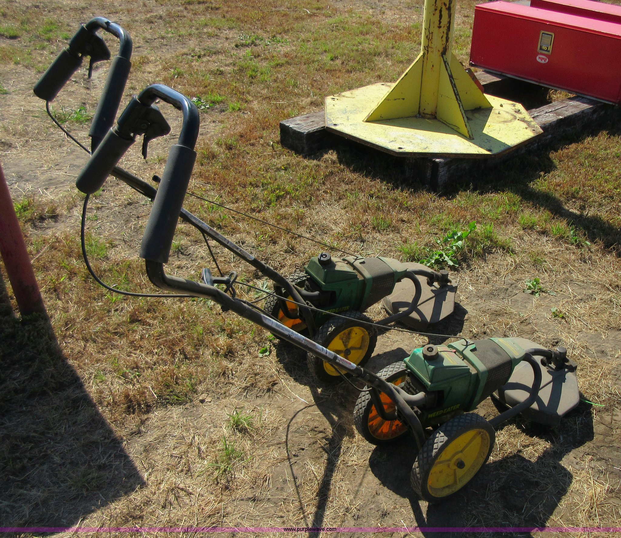 (2) Weedeater WT3100 wheeled trimmers in Caney, KS | Item BB9167 sold ...