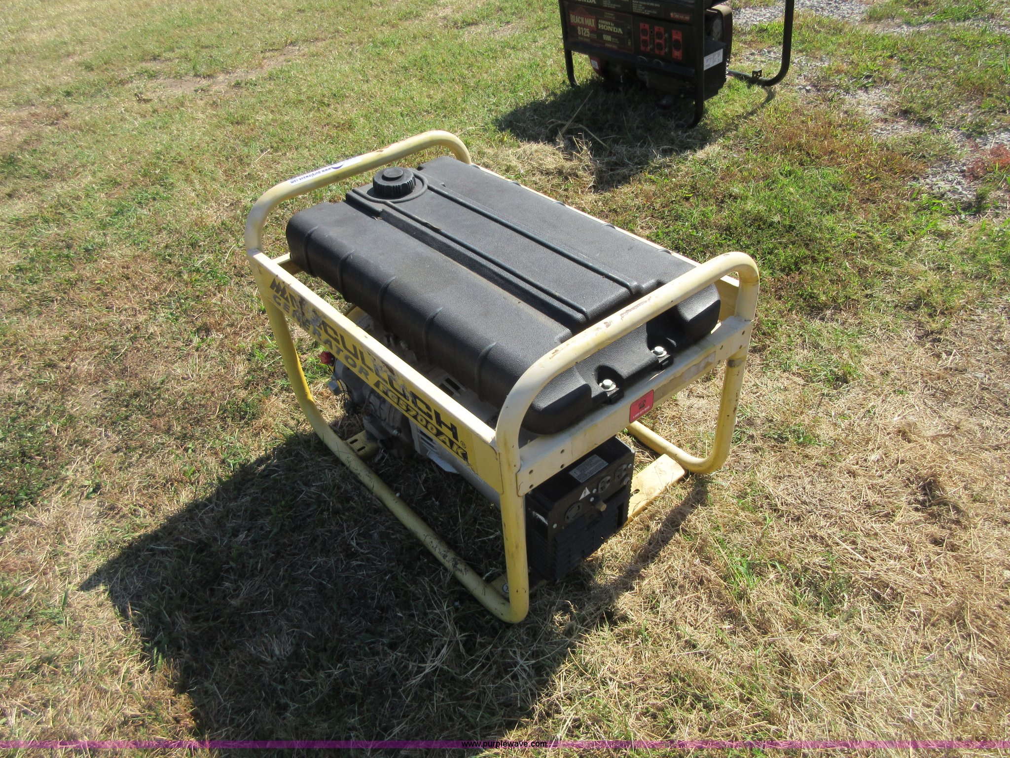 Mcculloch FG5700AK generator in Caney, KS Item BB9176 sold Purple Wave