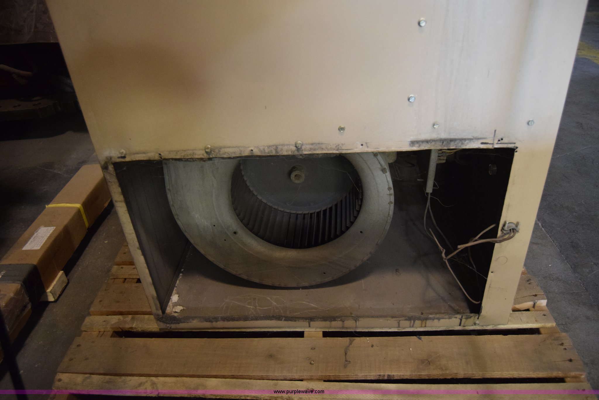 York Diamond 90 furnace in McPherson, KS Item BL9844 sold Purple Wave