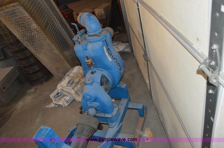 image for item AX9416 Gorman Rupp MA4A2-6 water pump