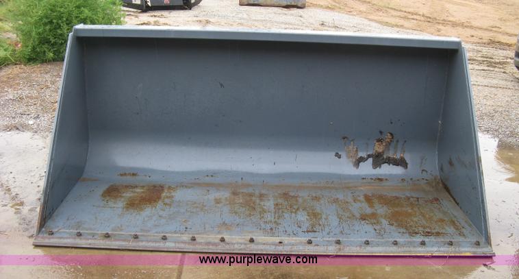 image for item BL9190 Arrow loader bucket