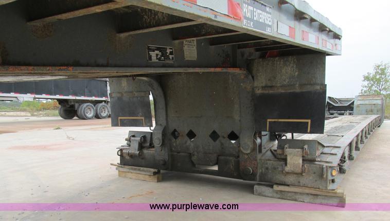 image for item BS9953 1991 Pratt DD/442T lowboy equipment trailer