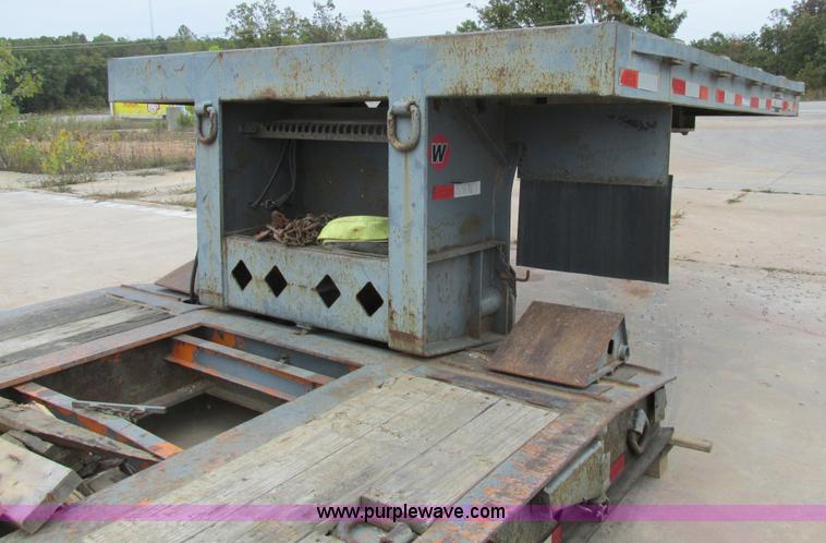 image for item BS9953 1991 Pratt DD/442T lowboy equipment trailer