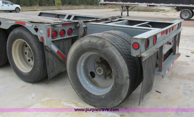 image for item BS9953 1991 Pratt DD/442T lowboy equipment trailer
