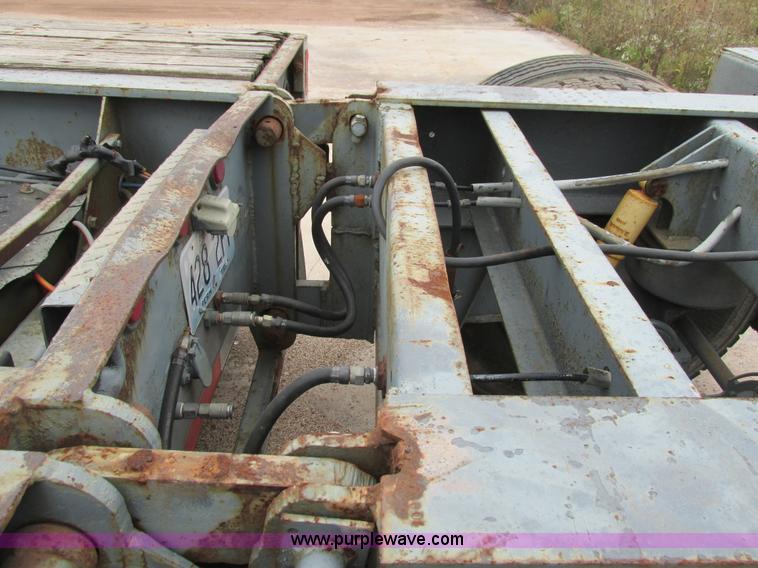 image for item BS9953 1991 Pratt DD/442T lowboy equipment trailer