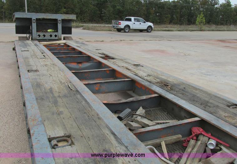 image for item BS9953 1991 Pratt DD/442T lowboy equipment trailer