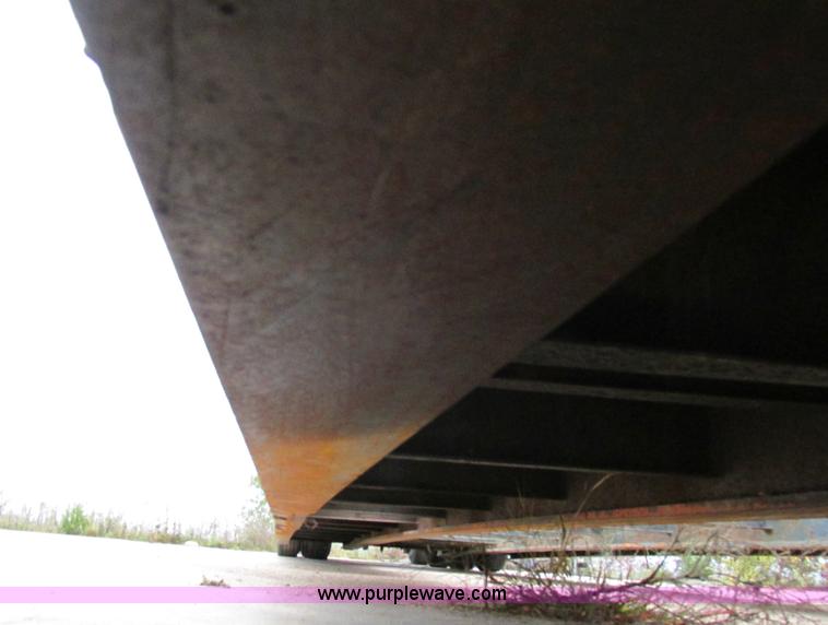 image for item BS9953 1991 Pratt DD/442T lowboy equipment trailer