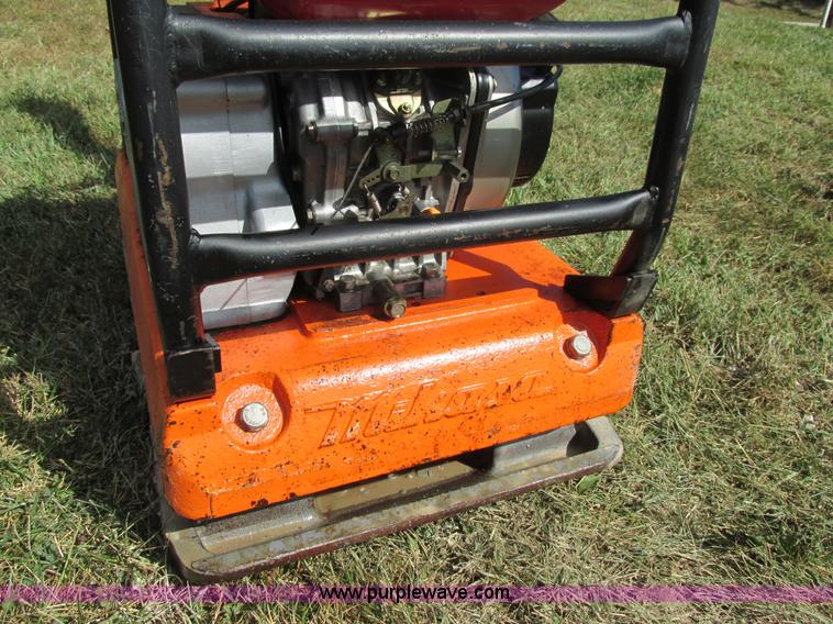 image for item BS9988 Mikasa vibratory plate compactor