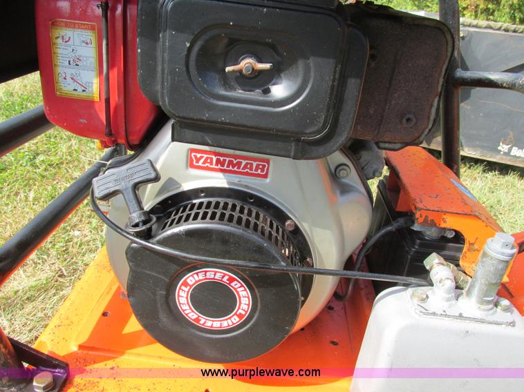 image for item BS9988 Mikasa vibratory plate compactor