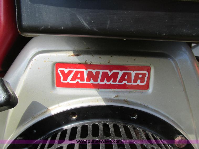 image for item BS9988 Mikasa vibratory plate compactor