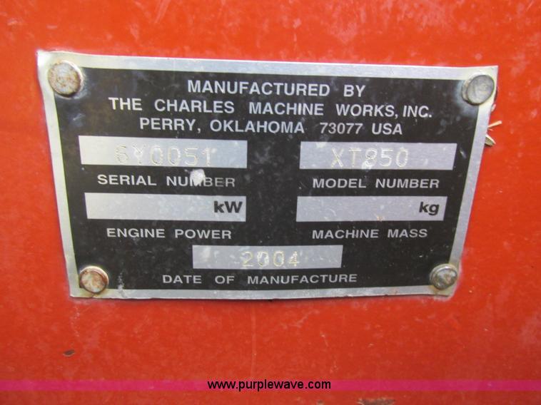 image for item BS9990 2004 Ditch Witch XT850 tool carrier