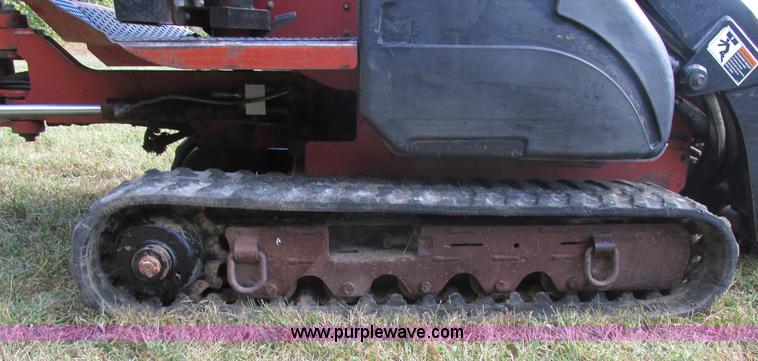 image for item BS9990 2004 Ditch Witch XT850 tool carrier